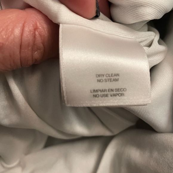 Nine West Ivory & Navy Blue Graphic Line Stretch Cotton V-neck Sheath Dress,Sz 8 - Picture 9 of 9